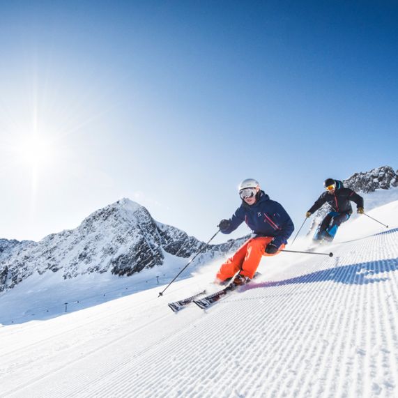 stubaier-gletscher-andre-schonherr-koniglich-skifahren-print-12-1200-1